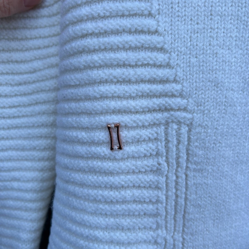 Kit & Ace cream merino blend Sweater, size xs/s - Picture 8 of 10